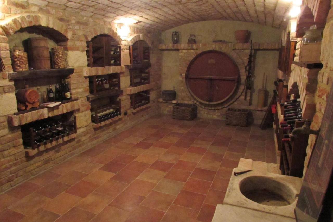 B&B Cascina Rossa Асти Екстериор снимка